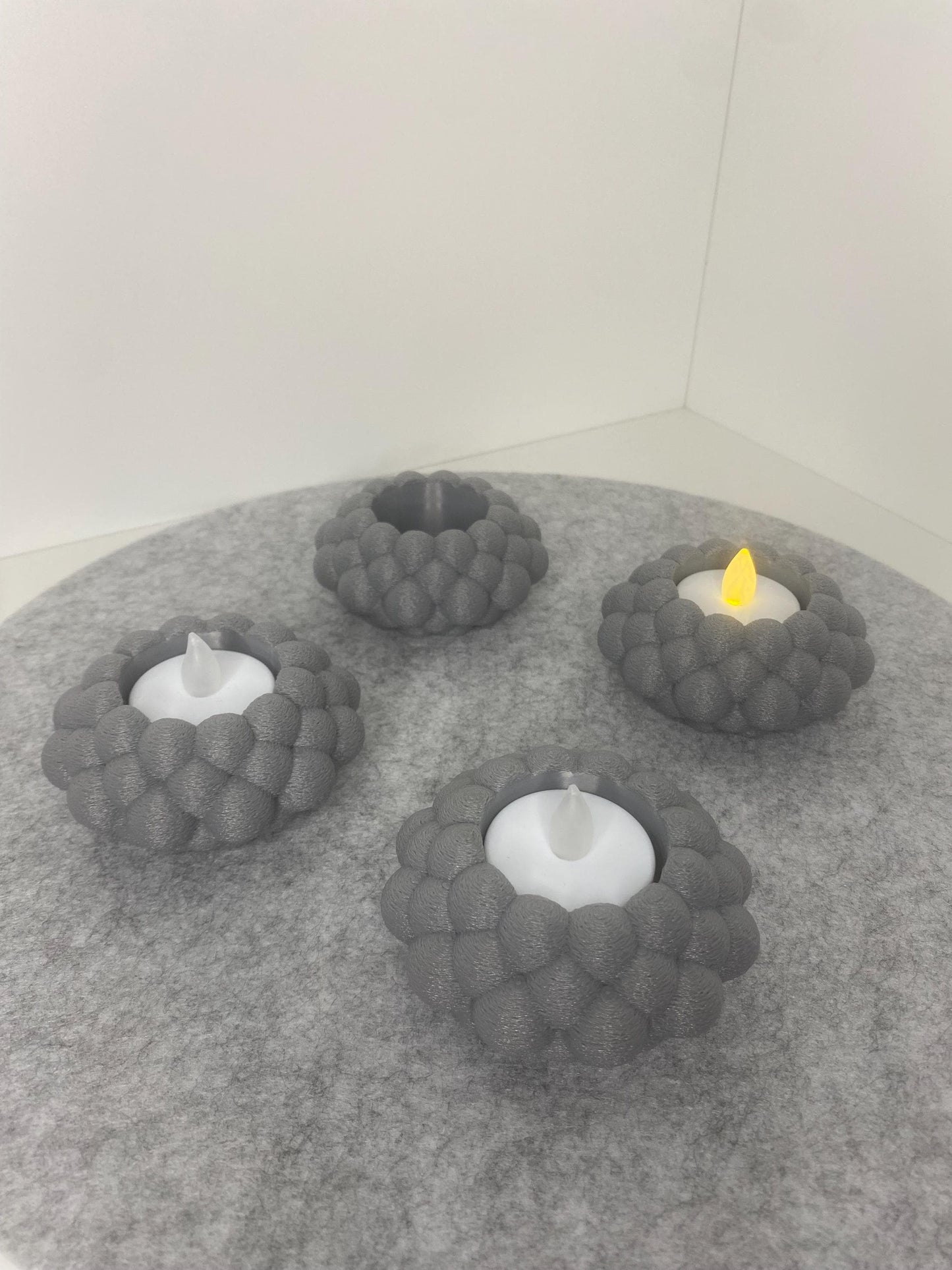Bubble LED Teelichthalter – Verspieltes Design trifft stimmungsvolles Licht