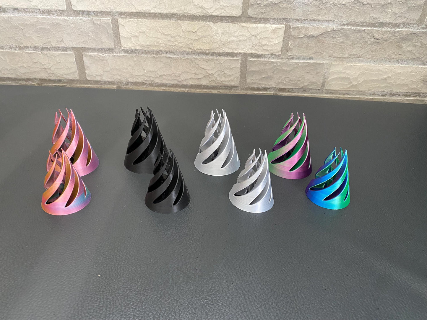 Spiral Cone Fidget Toy – Hypnotisches Spiral Drehspielzeug – 3D-gedrucktes Stressabbau Gadget – Beruhigendes Fidget Spinner Geschenk Motorik