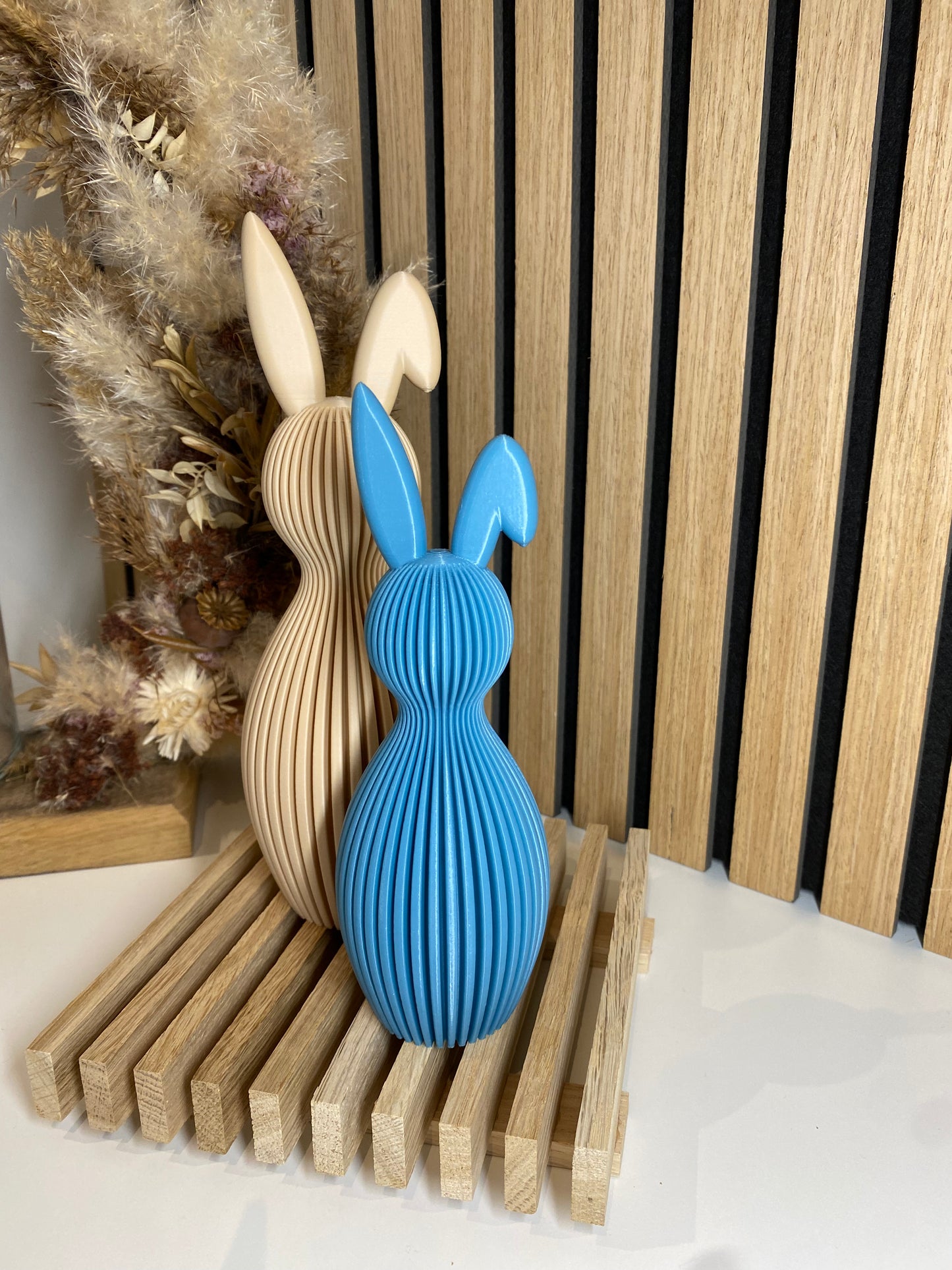 Osterhase mit kleinen Knickohr Ohr - tolle Osterdeko in zwei Größen