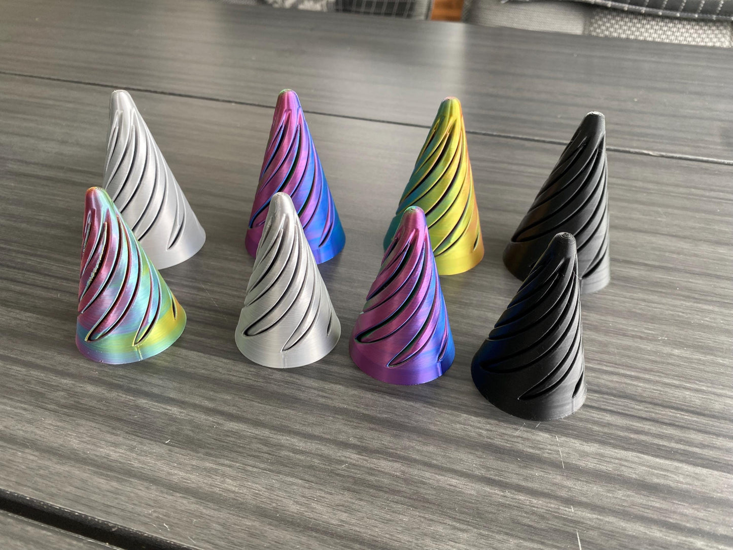 Spiral Cone Fidget Toy – Hypnotisches Spiral Drehspielzeug – 3D-gedrucktes Stressabbau Gadget – Beruhigendes Fidget Spinner Geschenk Motorik