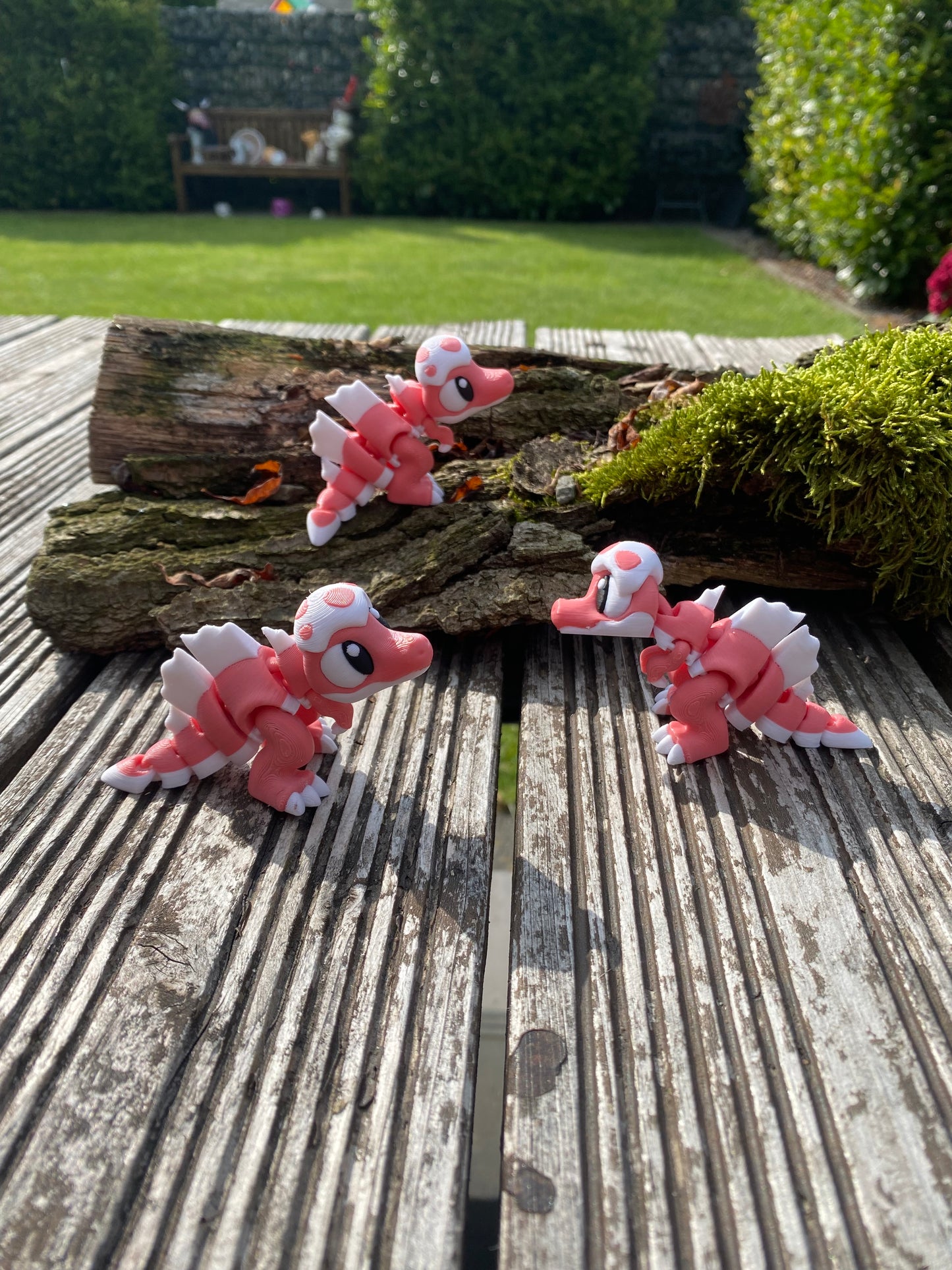 Bewegliche Dino Baby mit Eierschale – 3D-gedruckte Dinosaurierfiguren in verschiedenen Designs Sammlerfiguren