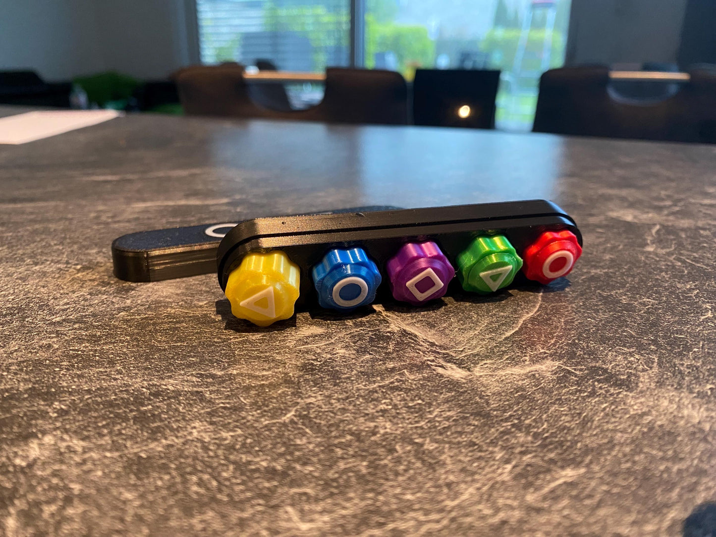 Gonggi Set - gewichtete & ungewichtete Version - traditionelles Geschicklichkeitsspiel aus Korea - Spiel Squid