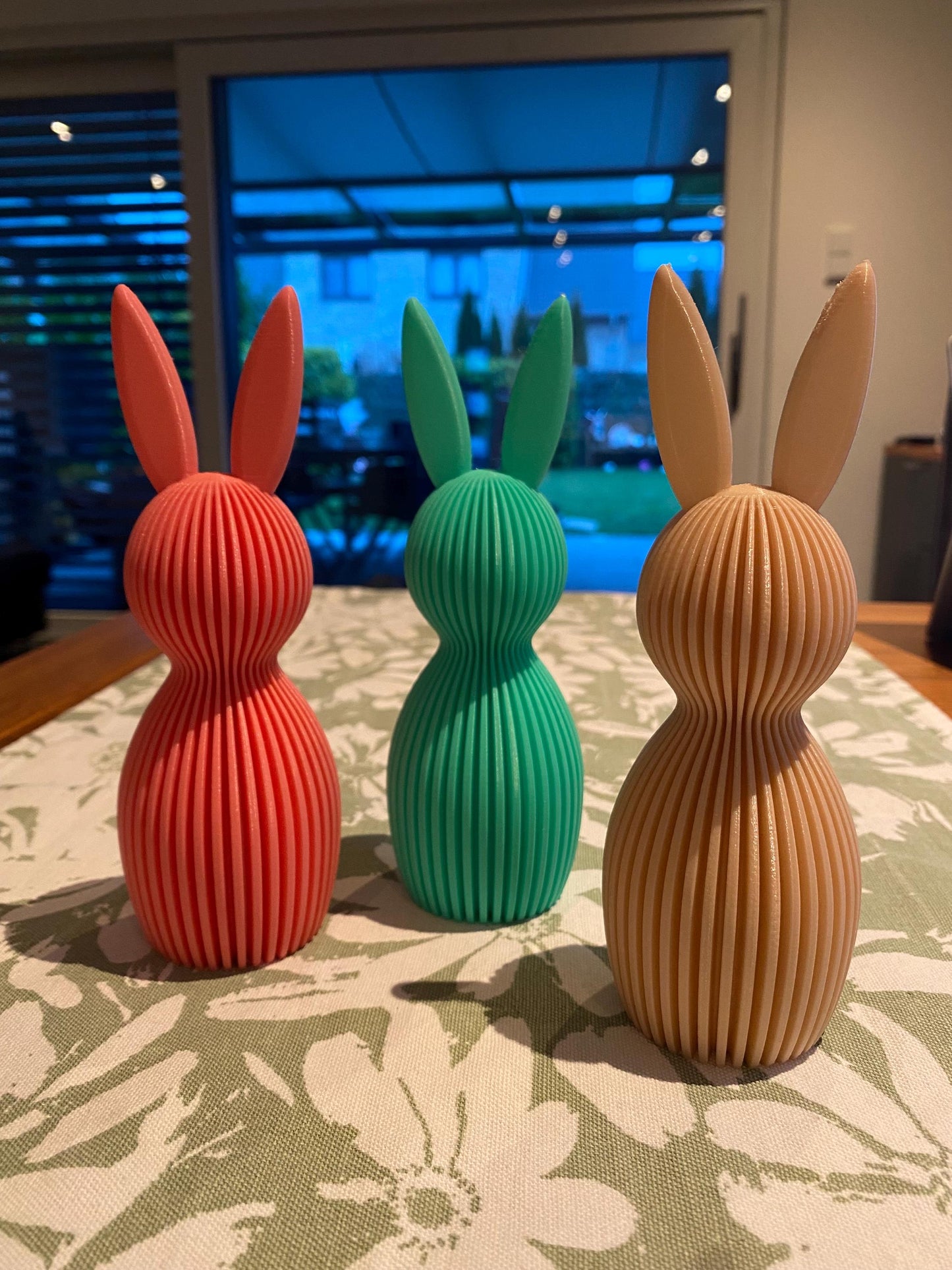 Osterhasen Osterdekoration Ostern Hase Last Minute Geschenk Deko aus PLA 3D Druck Frühlingsdeko Geschenkidee Pastell Farben Eyecatcher