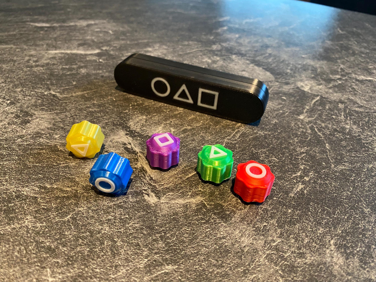 Gonggi Set - gewichtete & ungewichtete Version - traditionelles Geschicklichkeitsspiel aus Korea - Spiel Squid