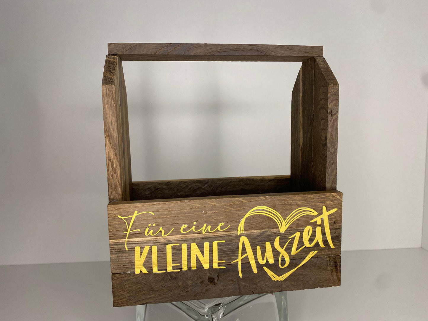 Holz Geschenkkorb Geschenkset Geschenk Mitbringsel Wellness Geschenkidee Holzkorb Badesalz Augenmaske Beauty Auszeit Mädels Therapie