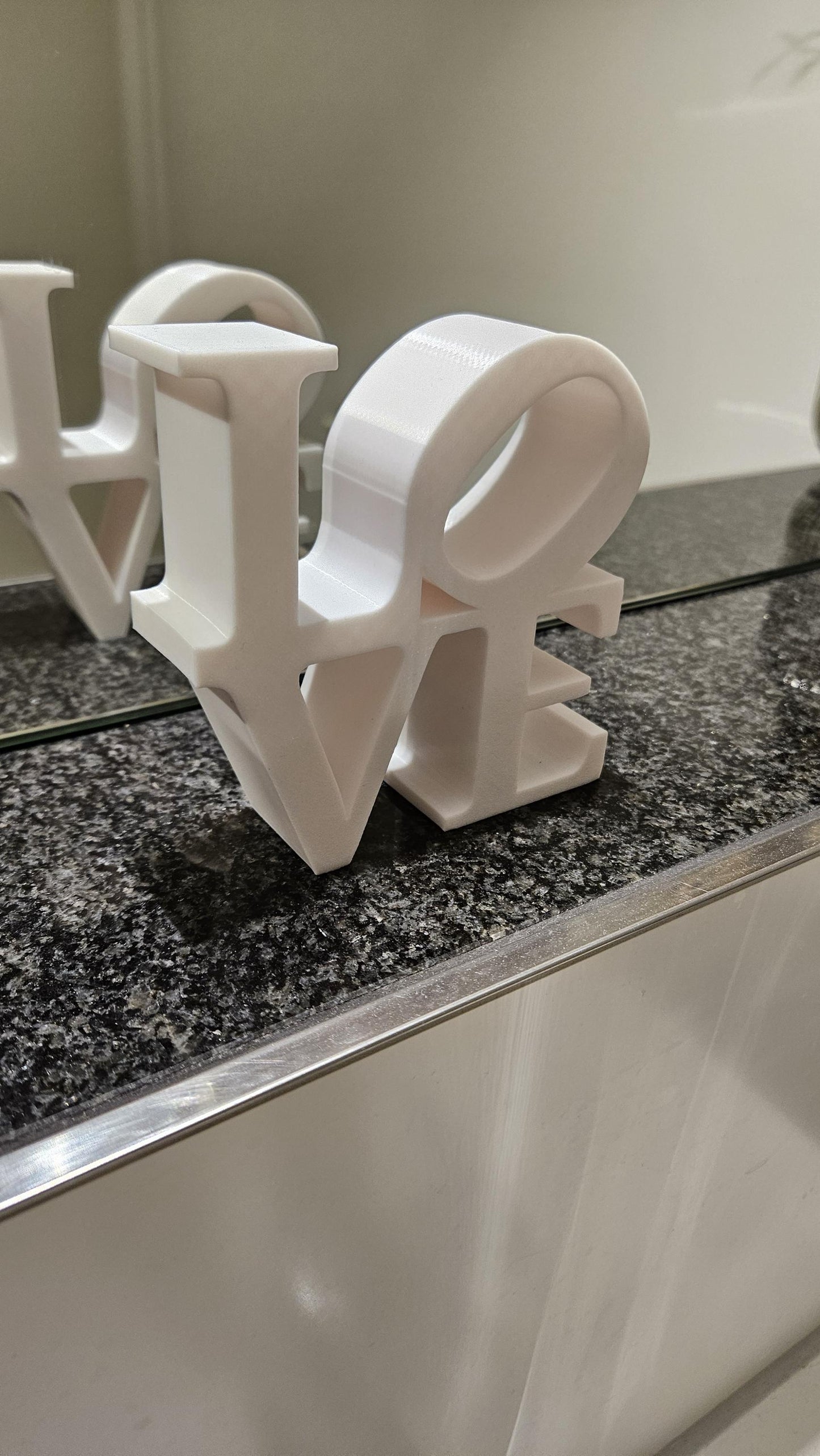 LOVE - Schriftzug, Valentinstag, Deko, Modern, Art, Wohnen, Wohnzimmer, Sculpture