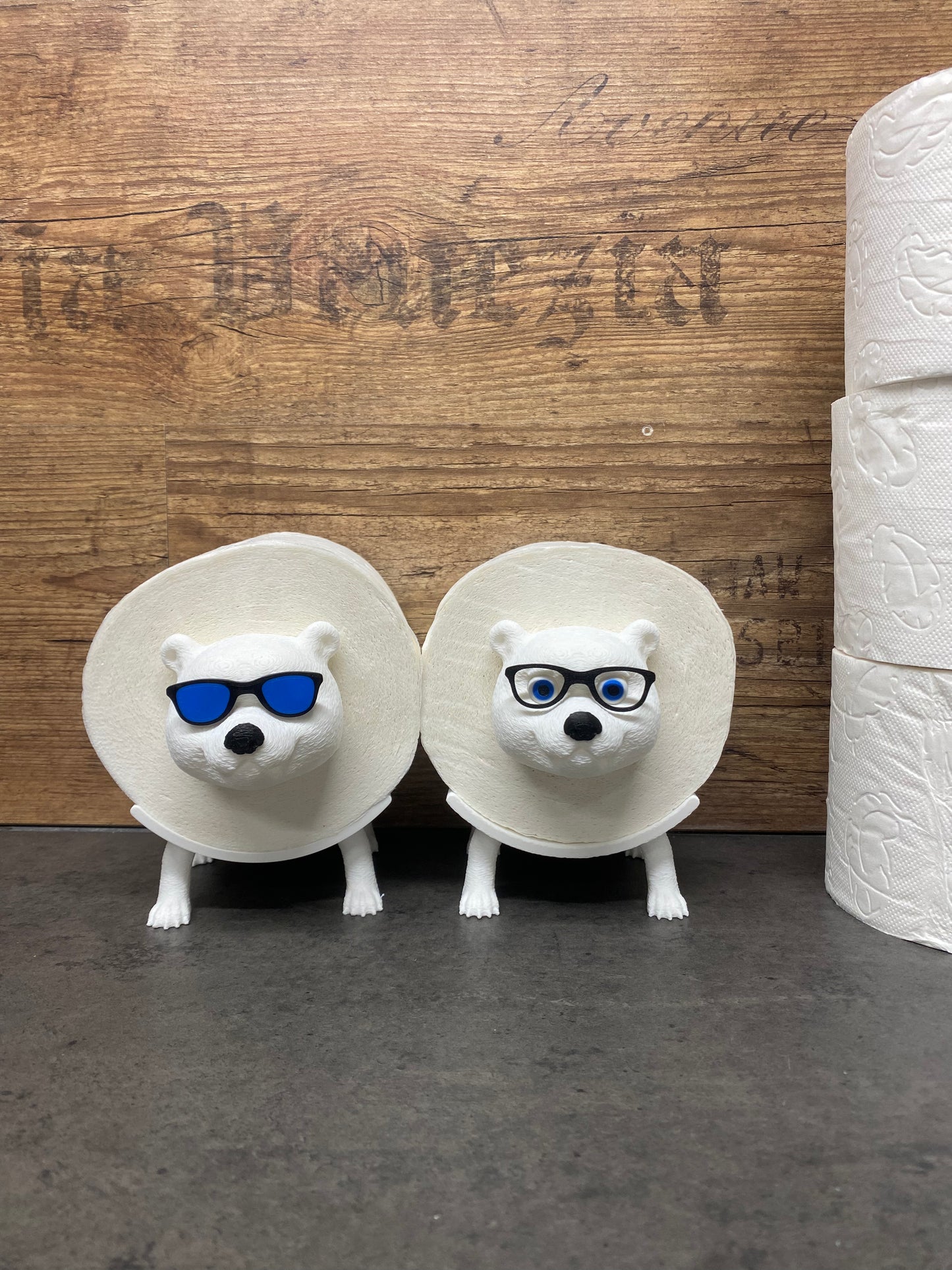 Toilettenaufbewahrung Eisbär – Originelle Badezimmer-Deko mit Humor