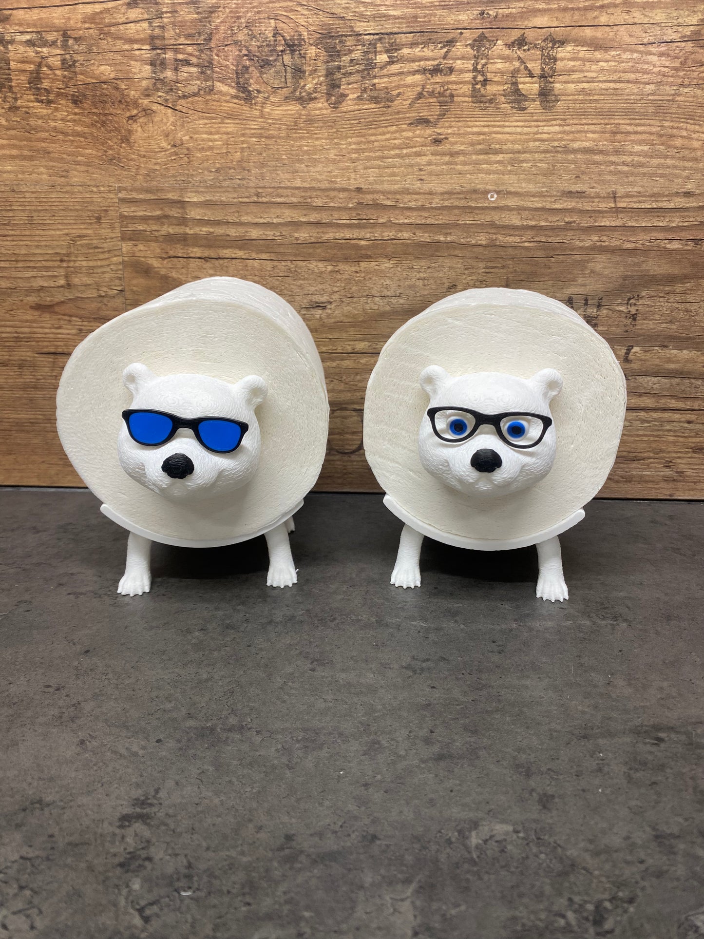 Toilettenaufbewahrung Eisbär – Originelle Badezimmer-Deko mit Humor