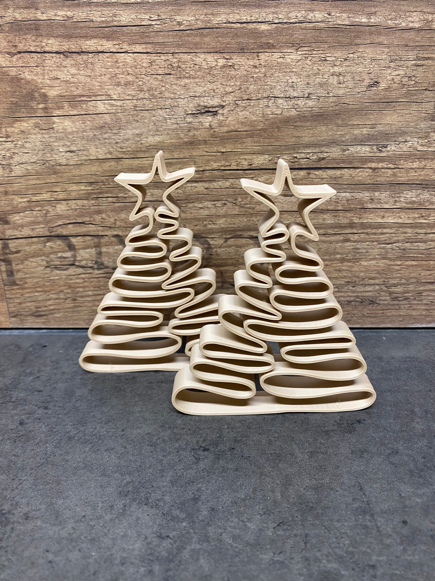 Moderner Deko-Weihnachtsbaum – 3D-gedruckt aus PLA
