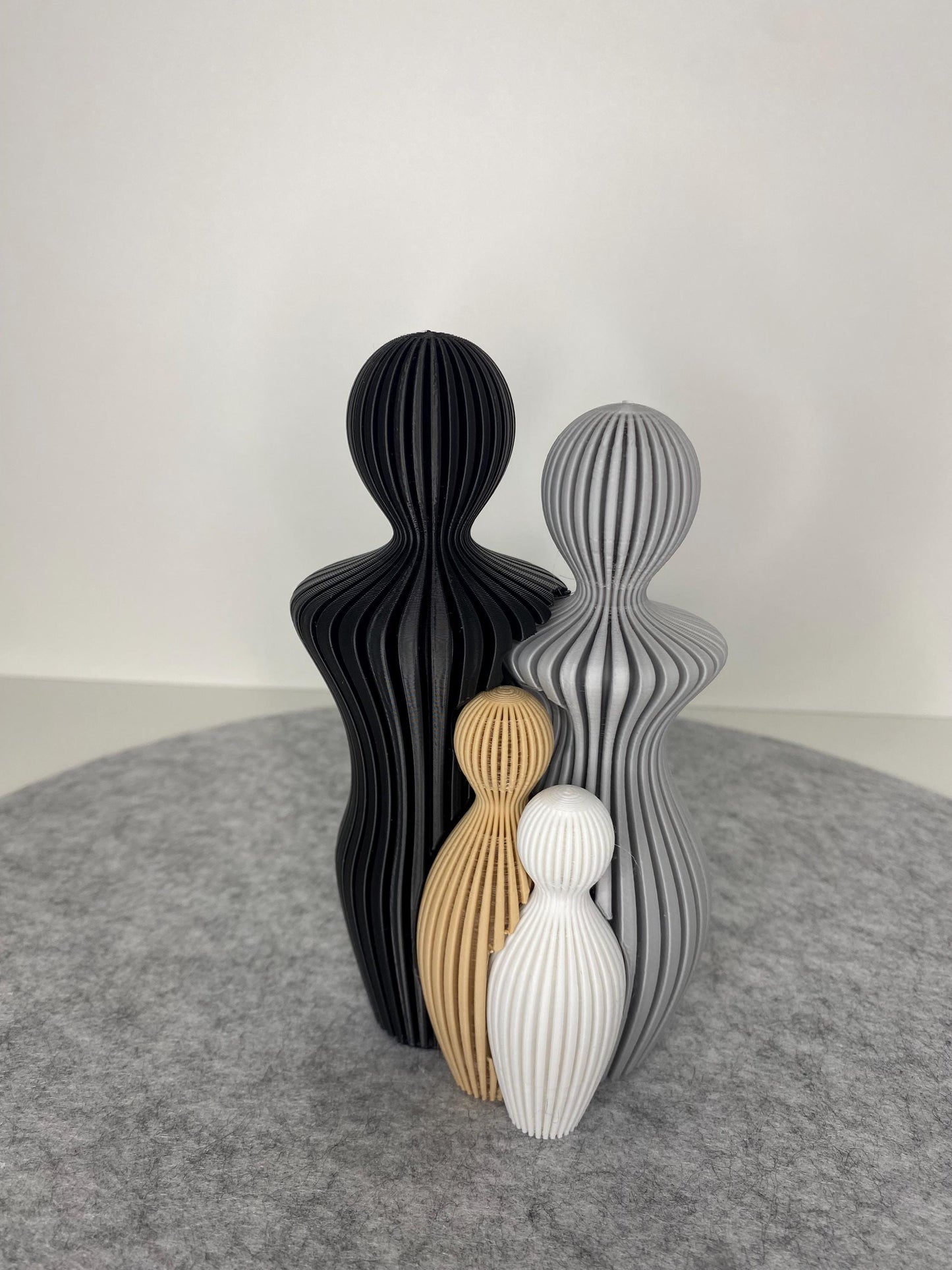 Familie mit Kind – PLA Skulptur aus 3D-Druck | Geschenk Muttertag/ Vatertag | Geburt & Hochzeit | Handgemachte Familiendeko