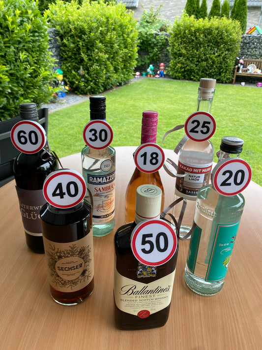 Flaschenanhänger zum Runden Geburtstag 3D gedruckt Oktagon mit Zahlen zum 18. Geburtstag