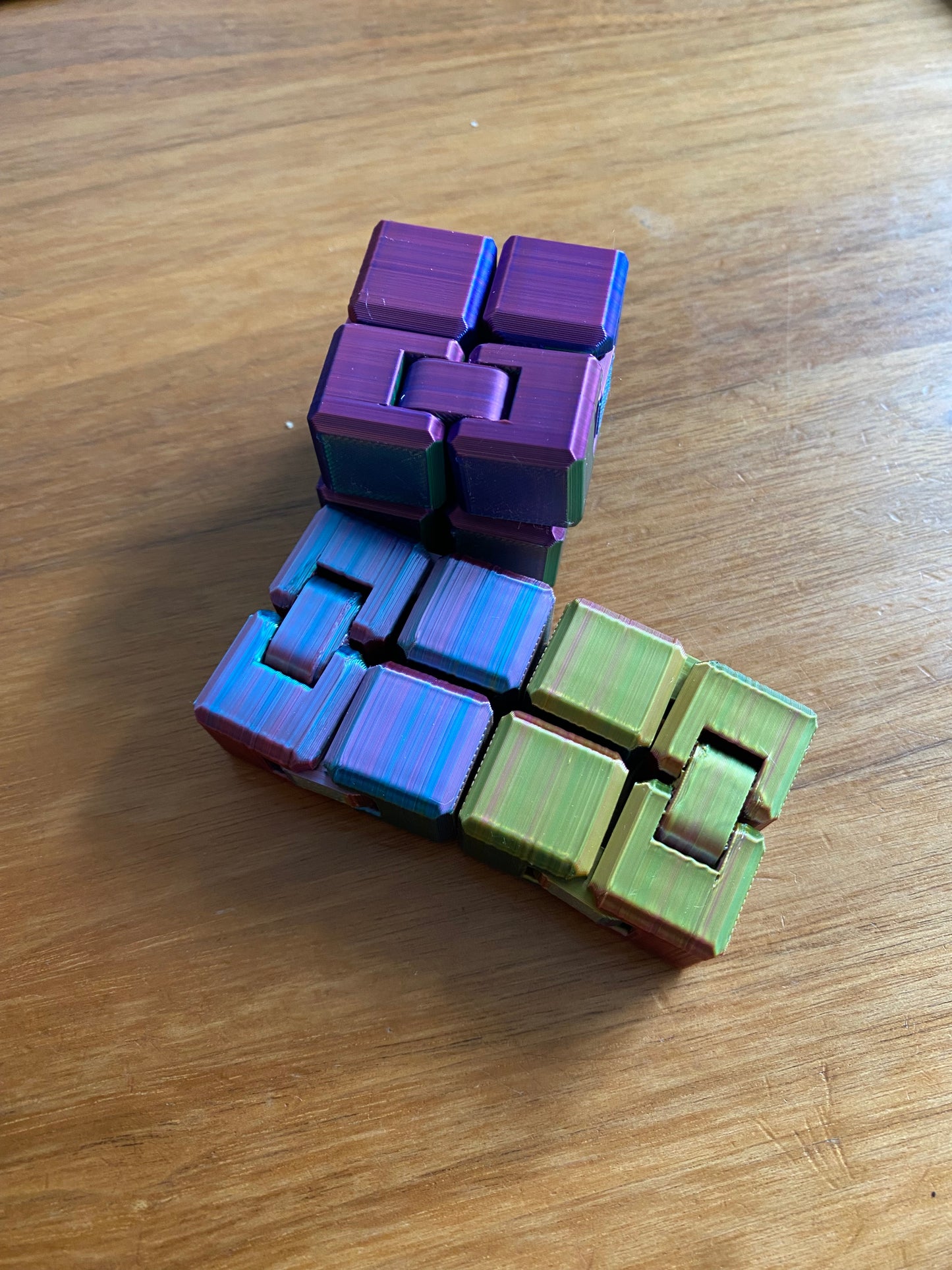 Infinity Würfel  beweglich | Infinity Cube  | Anti-Stress | Fidget | Spinner | 3D Deko |  Geduldsspiel |  Motorik Spielzeug