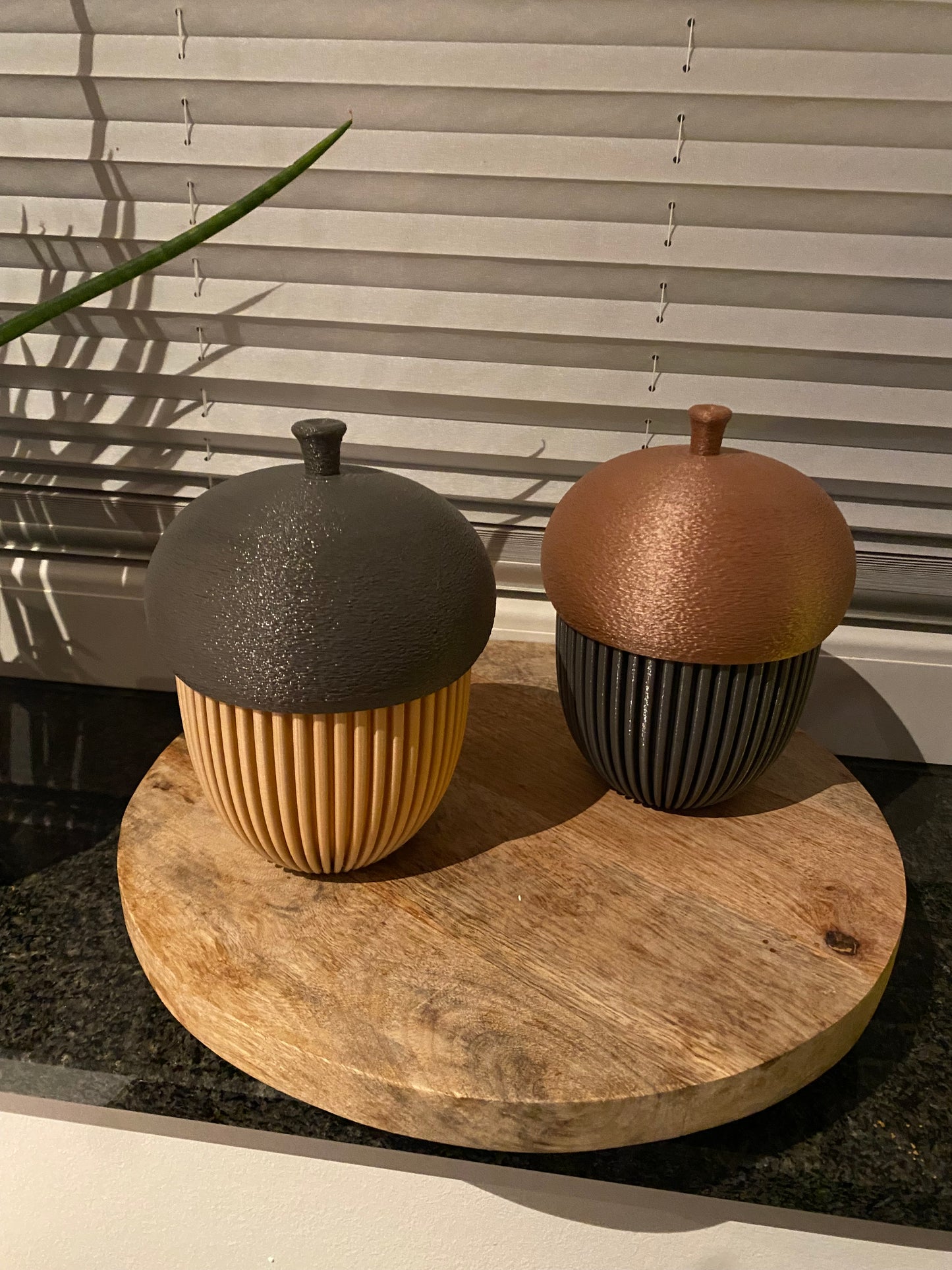 Herbstdeko Eichel-Dose – 3D-gedruckt in zwei Größen ideal für LED-Teelichter oder kleine Gegenstände