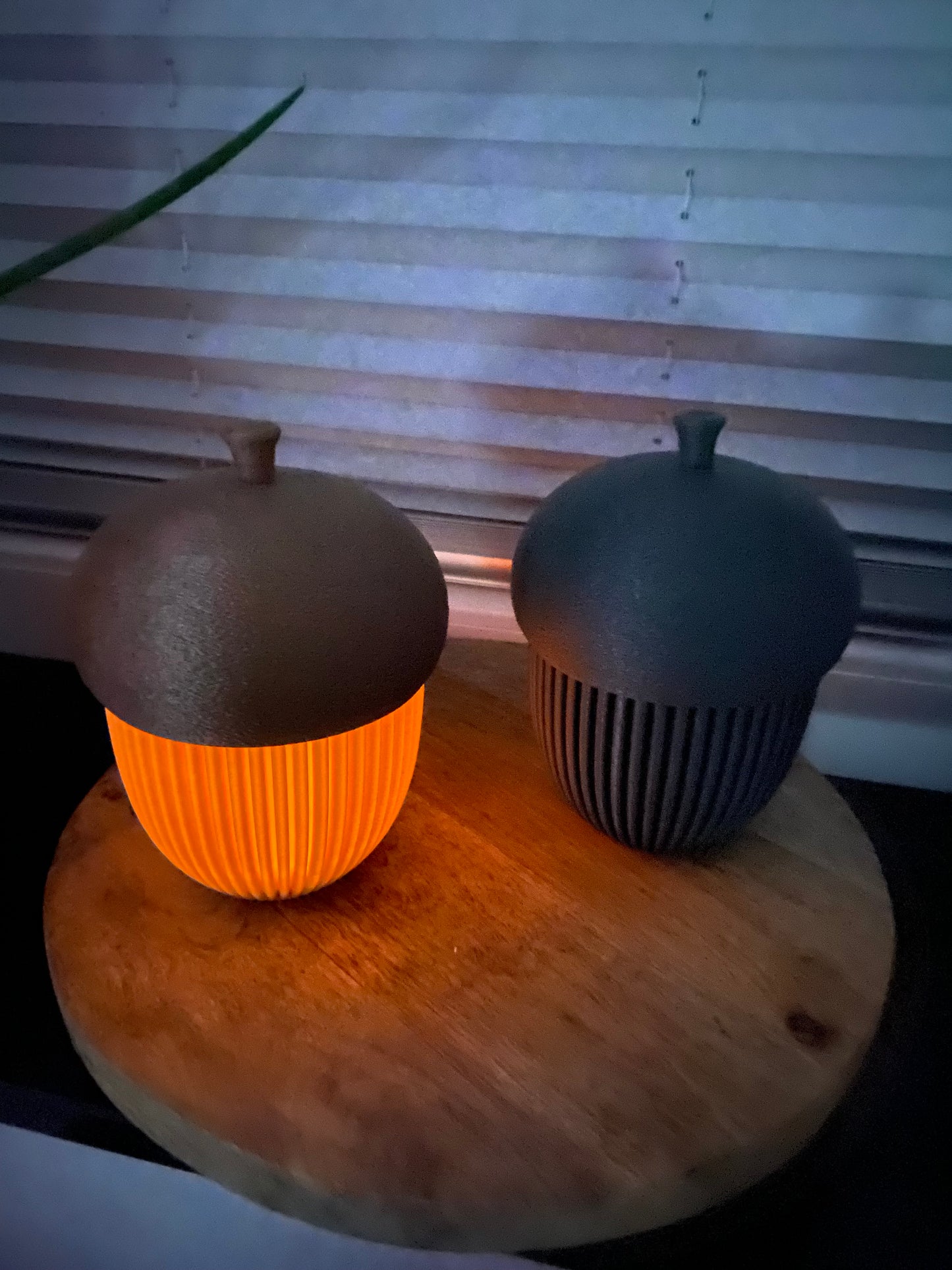 Herbstdeko Eichel-Dose – 3D-gedruckt in zwei Größen ideal für LED-Teelichter oder kleine Gegenstände