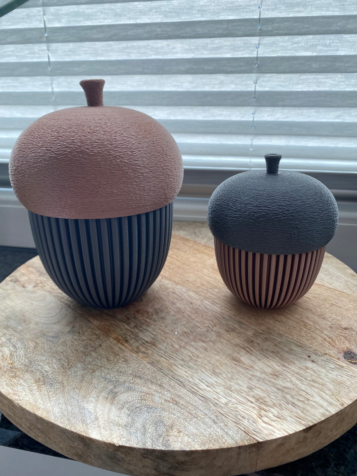 Herbstdeko Eichel-Dose – 3D-gedruckt in zwei Größen ideal für LED-Teelichter oder kleine Gegenstände