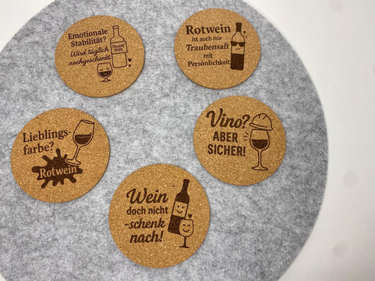 Lustige Korkuntersetzer mit Weinsprüchen – 18er Set | Geschenk für Weintrinker & Genießer