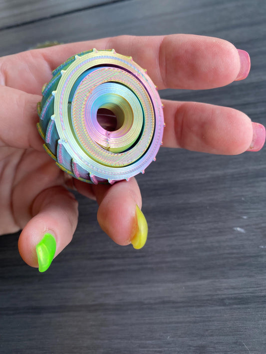 Fidget Spinner 3-Ring Gyro - Stressabbau Spielzeug