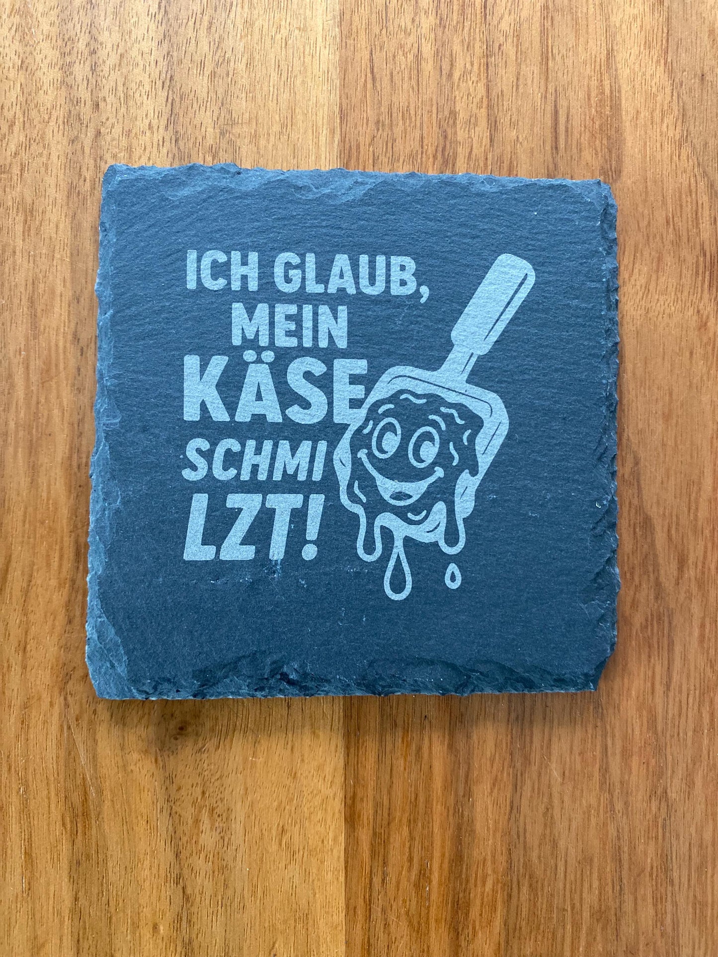 Lustige Raclette Pfännchen - Untersetzer aus Schiefer – Gravur-Designs für Genießer
